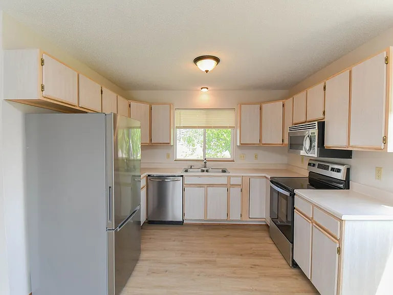 4405 W Antelope Dr — Photo 6