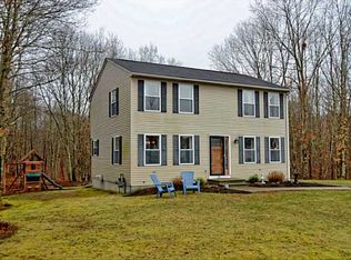 54 Mockingbird Dr, North Kingstown, RI 02852