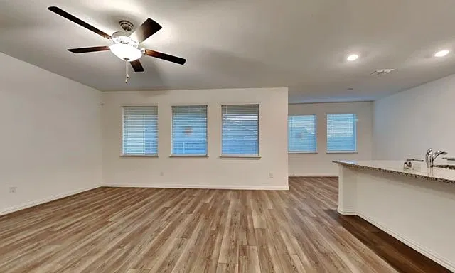 Clubhouse Dr, Plant City — Photo 4