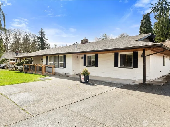 8816 NE 60th Drive, Marysville, WA 98270