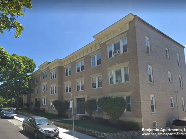 134 Englewood Ave APT 3, Boston, MA 02135