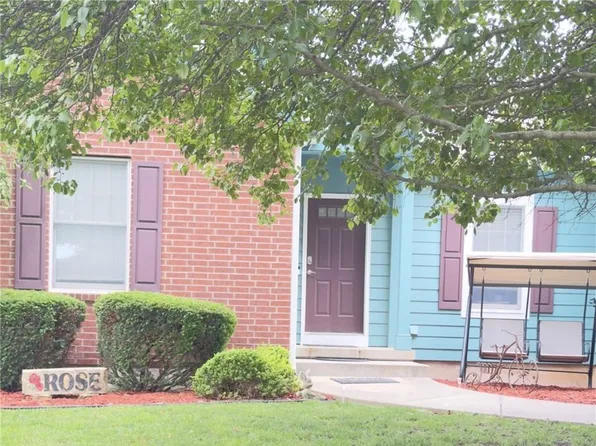 1405 S Pine Ct, Ottawa, KS 66067