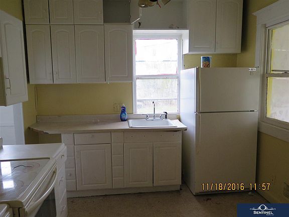 3rd image of 5105 N 38th St