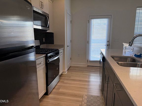 5th image of 1403 Sunset Peak Way