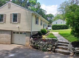 33 Bristol Dr, Canton, CT 06019