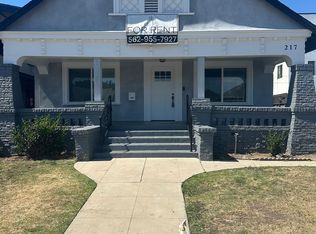 217 W 43rd St, Los Angeles, CA 90037