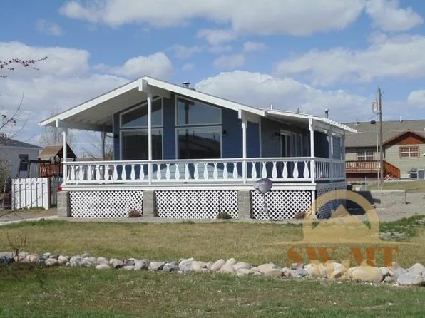 610 E Ash St, Three Forks, MT 59752