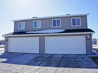 2317 58th Ave S, Fargo, ND 58104