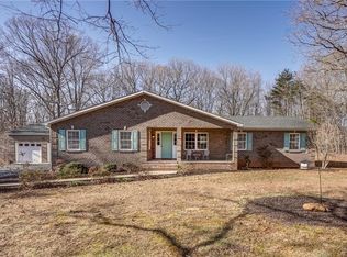 3940 Shannon Hill Rd, Columbia, VA 23038