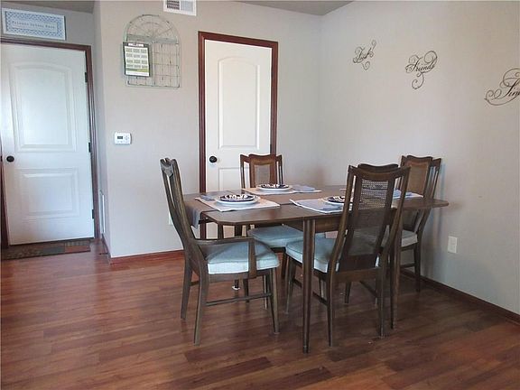 5th image of 1401 N 6th St Unit 13