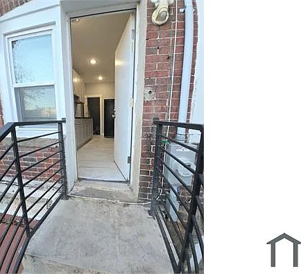6425 N Norwood St — Photo 5
