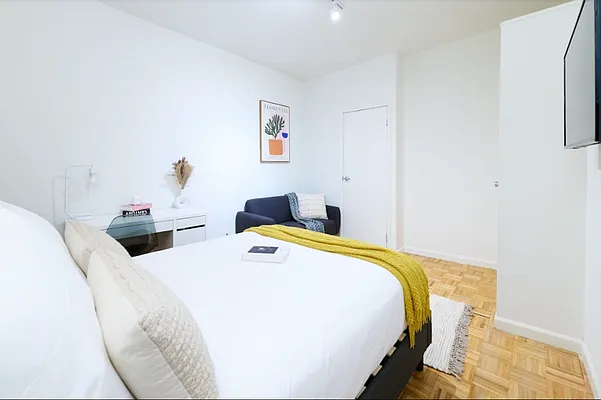 Rented by Owner | media 22