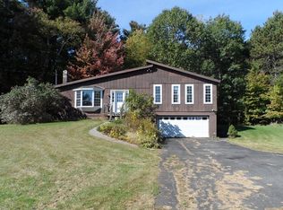 114 Flat Rock Rd, Morrisonville, NY 12962