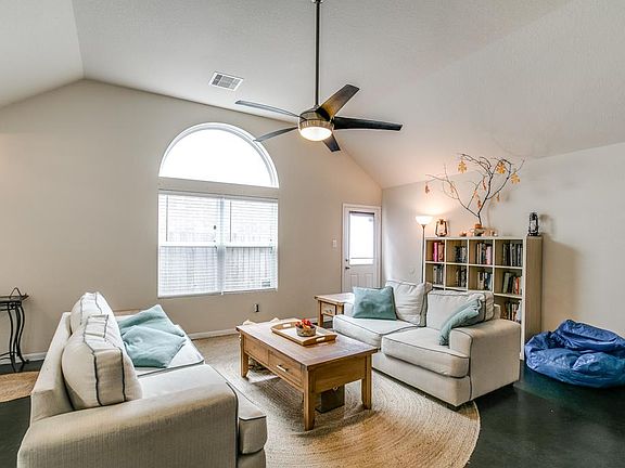 5th image of 19335 English Pine Ct