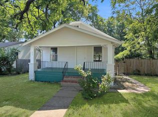 324 SW Macvicar Ave, Topeka, KS 66606