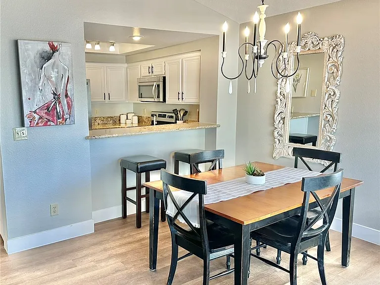 2716 Lodestone Dr — Photo 40