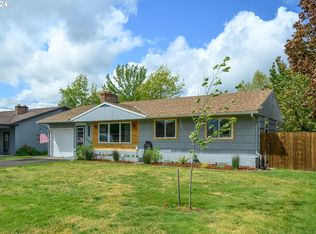 1221 NE 27th St, McMinnville, OR 97128