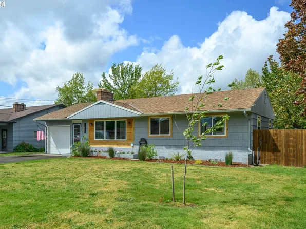 1221 NE 27th St, McMinnville, OR 97128