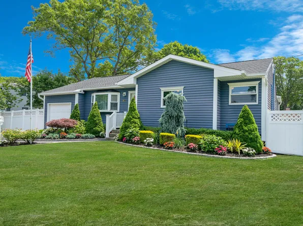 47 Tucker Drive, Bayport, NY 11705