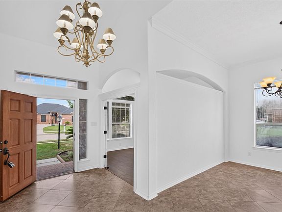 4th image of 23827 Spring Dane Dr