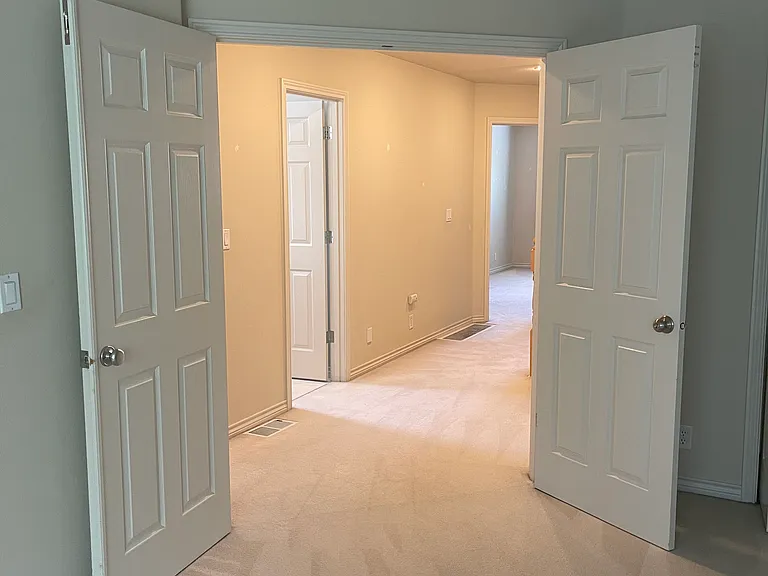 13432 NW Hartford St — Photo 27