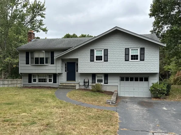 132 Franklin St, Mansfield, MA 02048