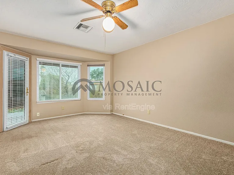10156 E Becker Ln — Photo 17