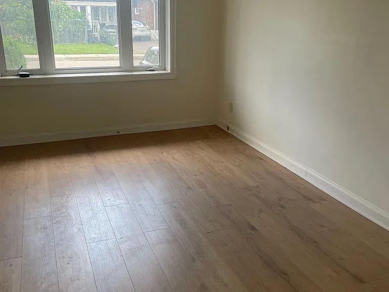 64 Galbraith Ave — Photo 3