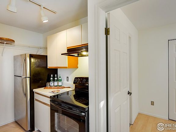 4th image of 3025 Broadway St #23