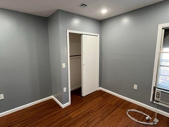 2nd image of 115 Belmont Ave