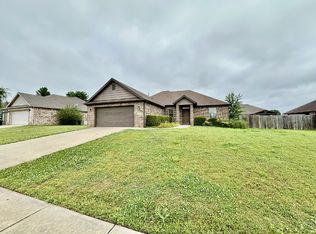 441 Sorrento Dr, Centerton, AR 72719
