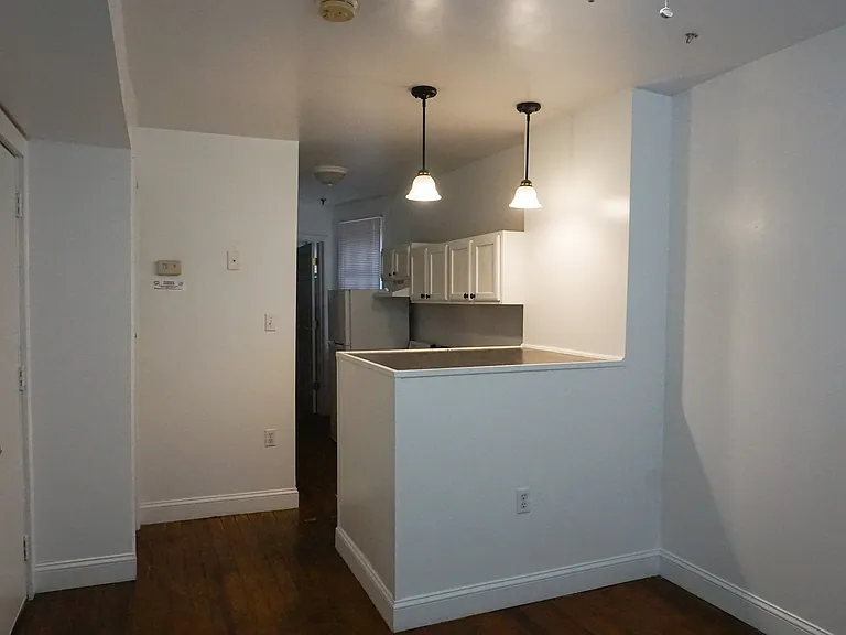 407 Gilmer St #B — Photo 3