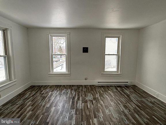 4th image of 514 Highland Ave