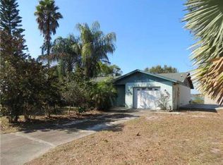 213 Lake Thomas Dr, Winter Haven, FL 33880
