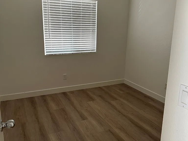 5604 Deodar Dr — Photo 15