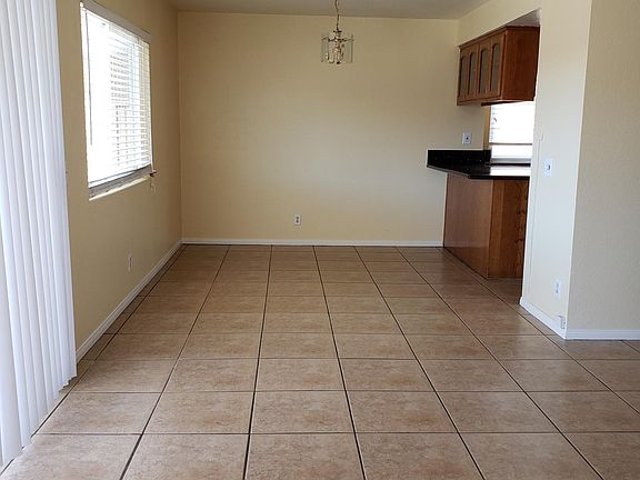 4th image of 14397 Woodland Dr
