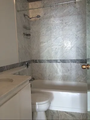 Rented by Fischer Group Realty, LLC | media 4