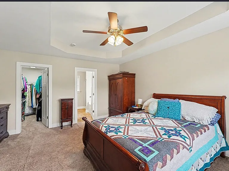 38 Wood Green Dr — Photo 9
