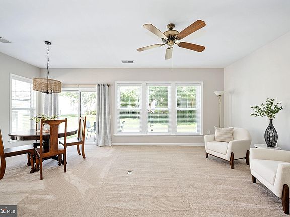 3rd image of 21 Brunswick Ct