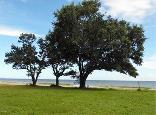 1020 W Beach Blvd, Pass Christian, MS --