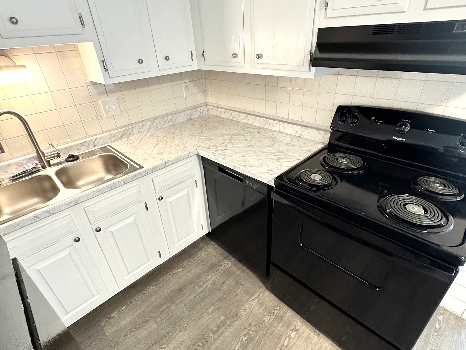 Madison Place Apartments — Photo 3