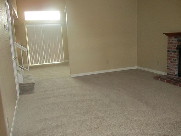 2nd image of 2412 E Atlantic Ave