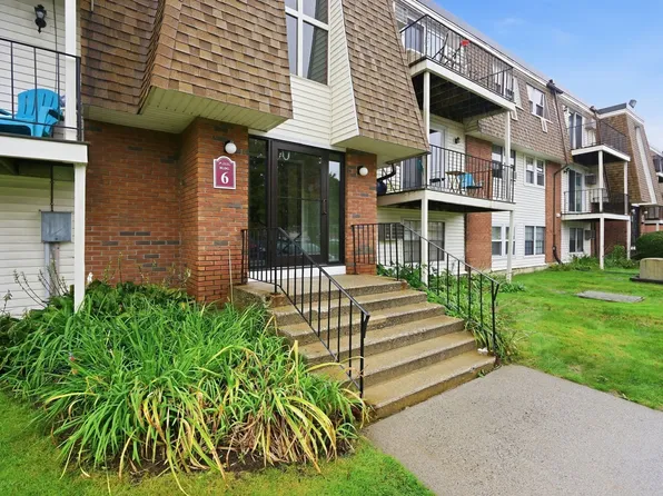 80 Damon Rd APT 6308, Northampton, MA 01060