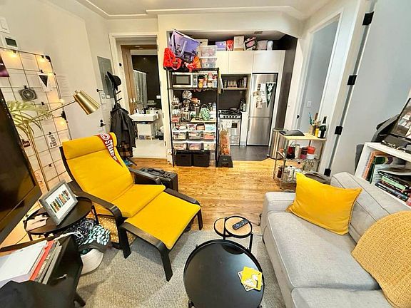 5th image of 62 E 21st St Unit 3-E