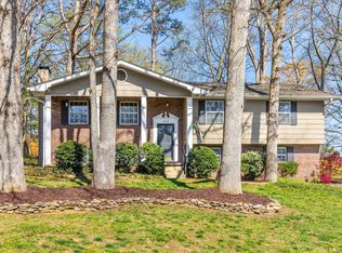 7849 Huntington Forest Dr, Hixson, TN 37343