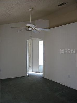 4th image of 2923 N Covington Dr