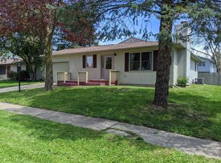 1808 Sadler Dr, Champaign, IL 61821