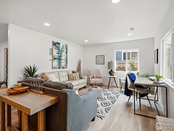 5th image of 228 N McKinley Ave