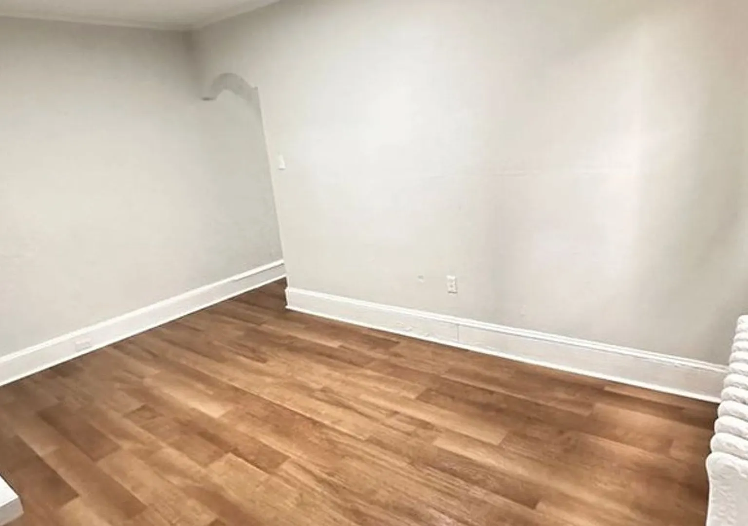 4939 Walnut Street — Photo 4