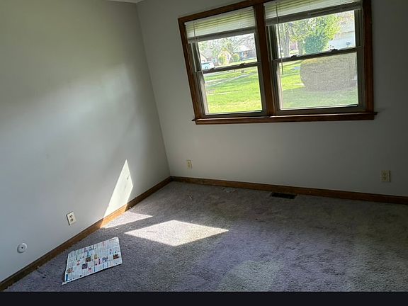 4th image of 208-210 Conrey St #1